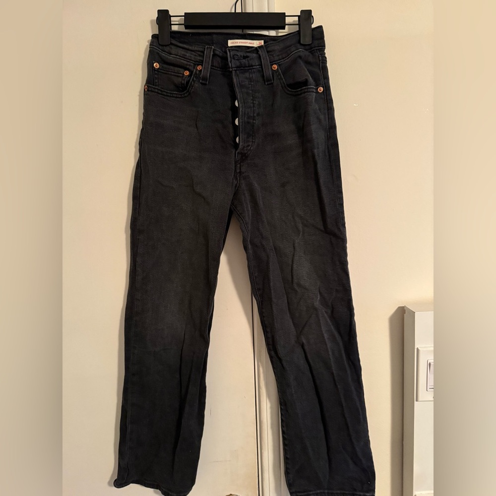 Levi jeans size 26